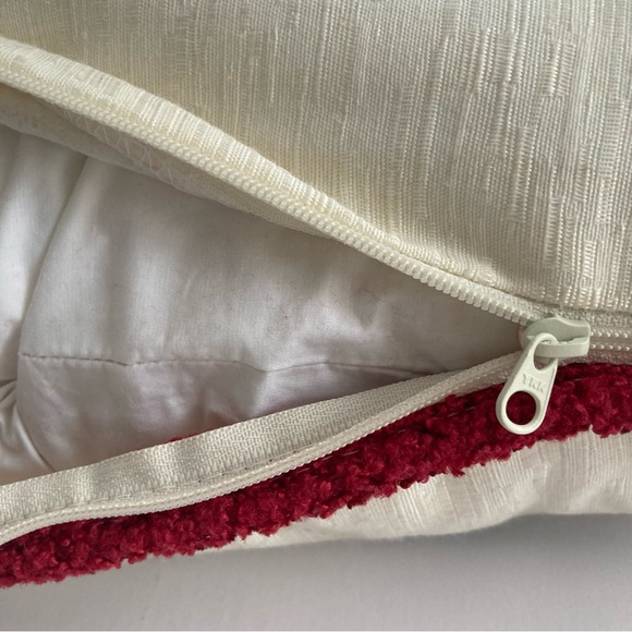 Holiday 2 Decorative Throw Pillows Reindeer Christmas Tree Down Filled Red Green - Picture 6 of 7